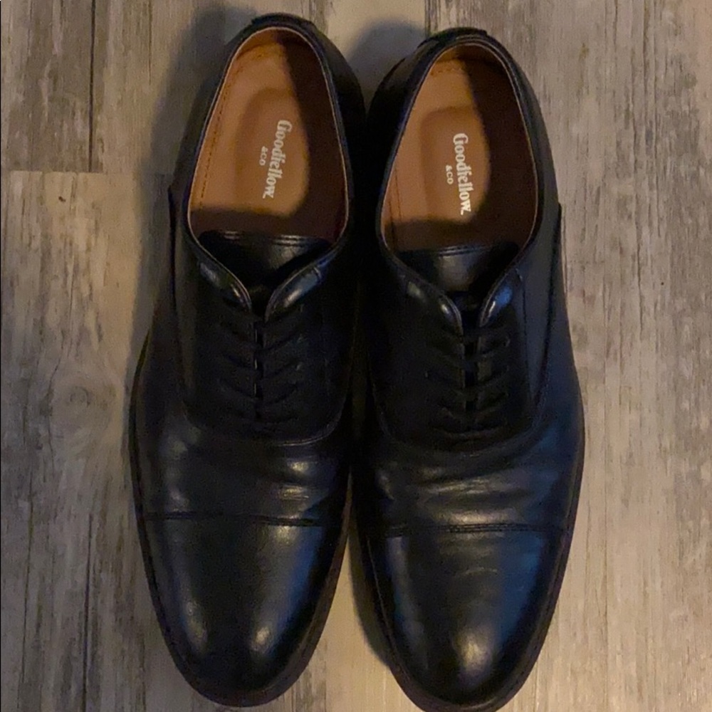Men’s Oxford shoes by GoodFellow & Co
